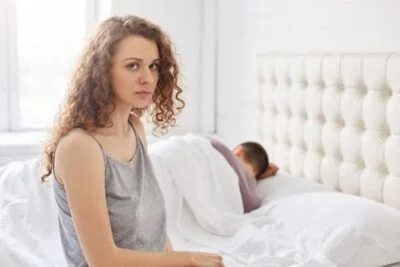 can bed bugs bite through pyjamas?